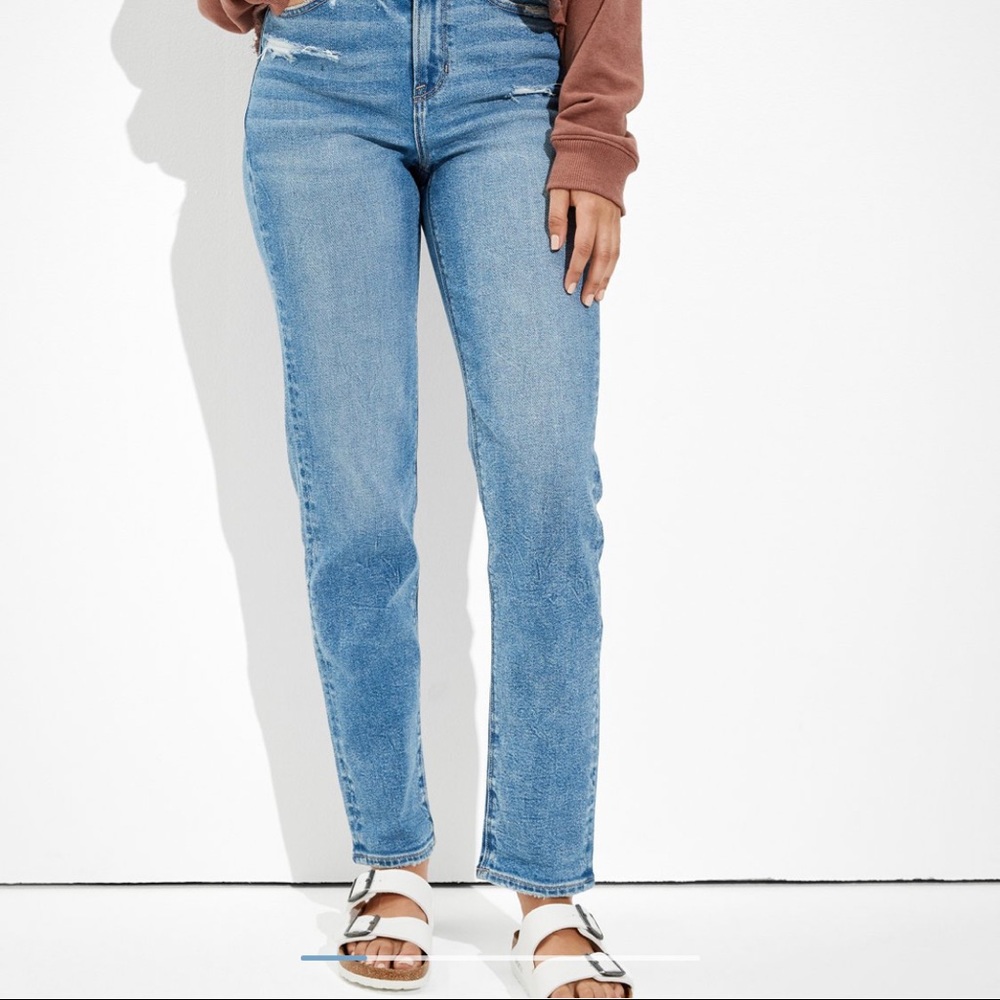 American Eagle Mom Jeans